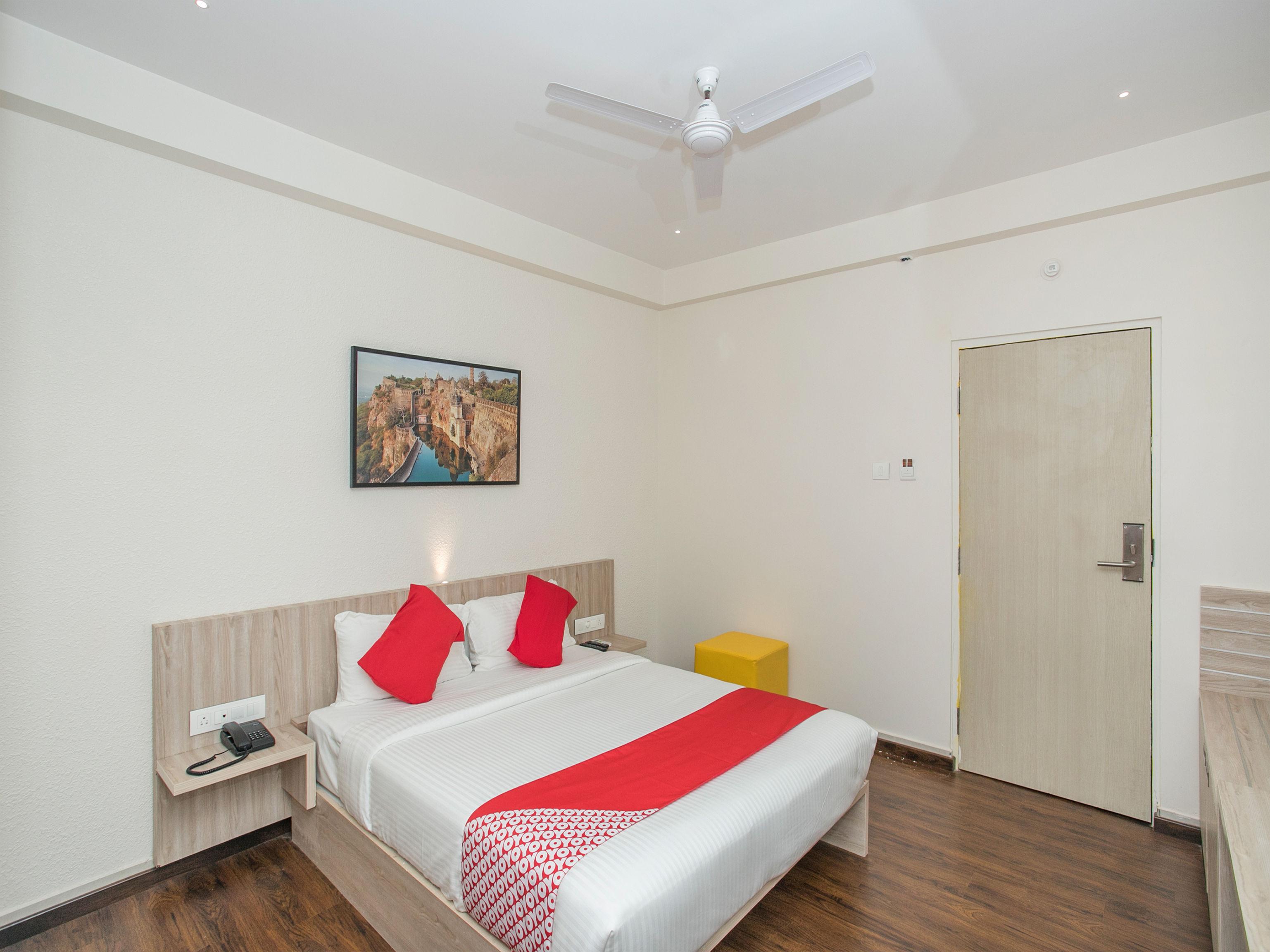 Airport Hotel Hsp Yeni Delhi Dış mekan fotoğraf