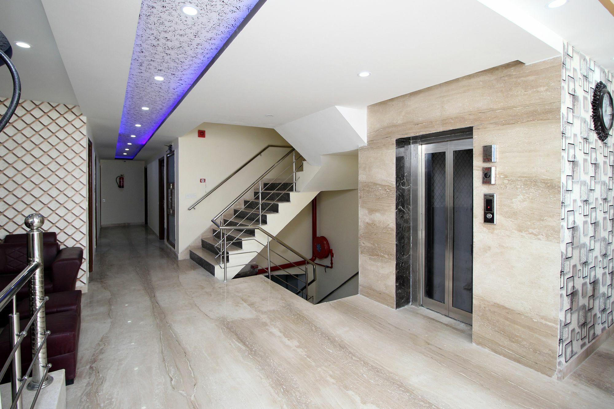 Airport Hotel Hsp Yeni Delhi Dış mekan fotoğraf
